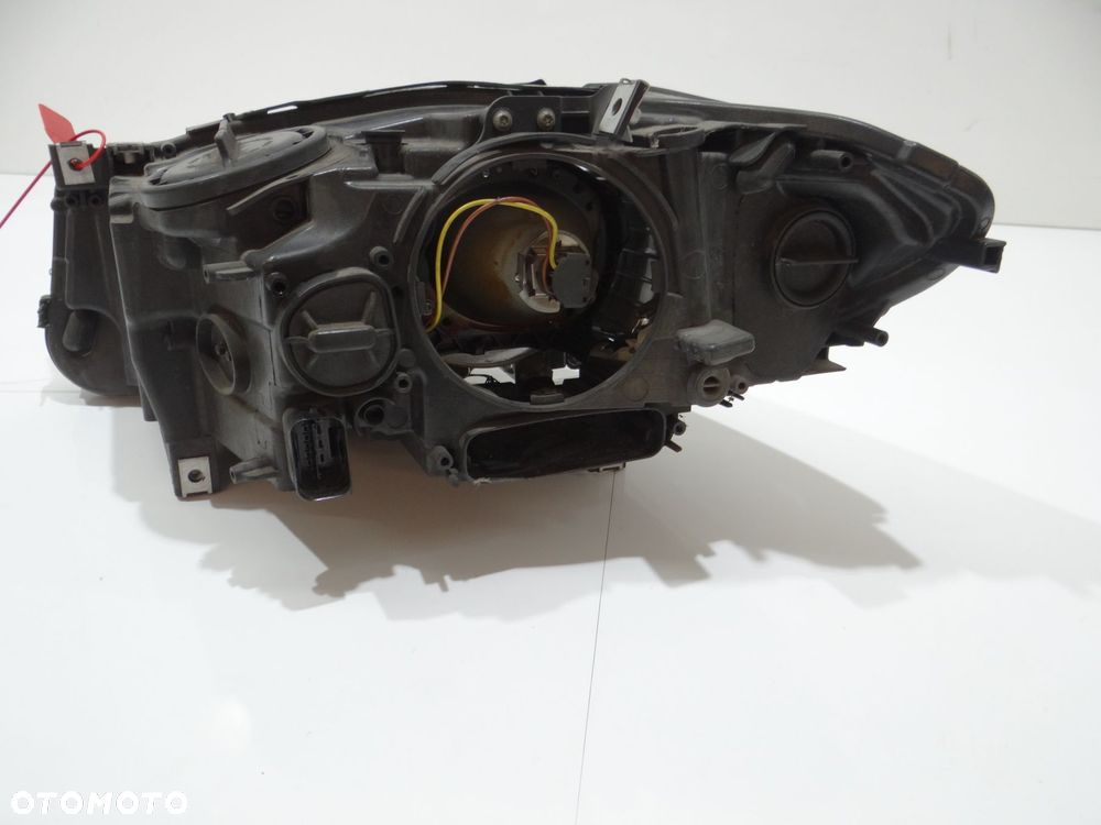 LAMPA PRAWA PRZEDNIA BMW F10 F11 7203242 OE - 7