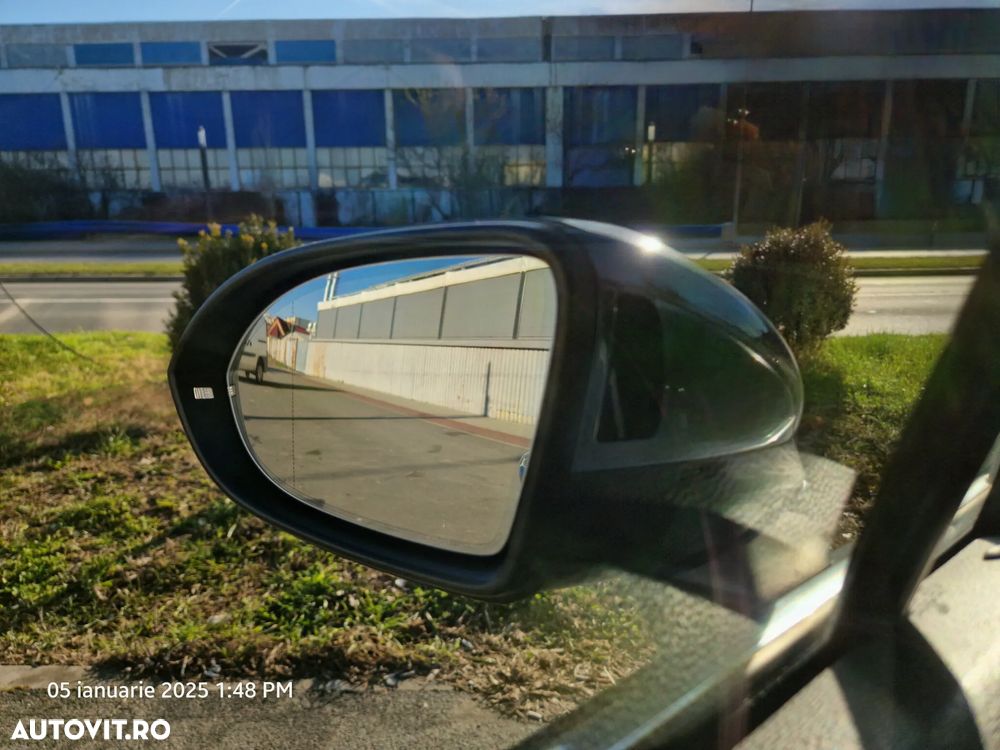 Volkswagen Passat 2.0 TDI SCR DSG Highline - 13