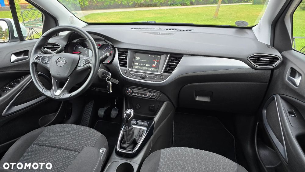 Opel Crossland X - 12
