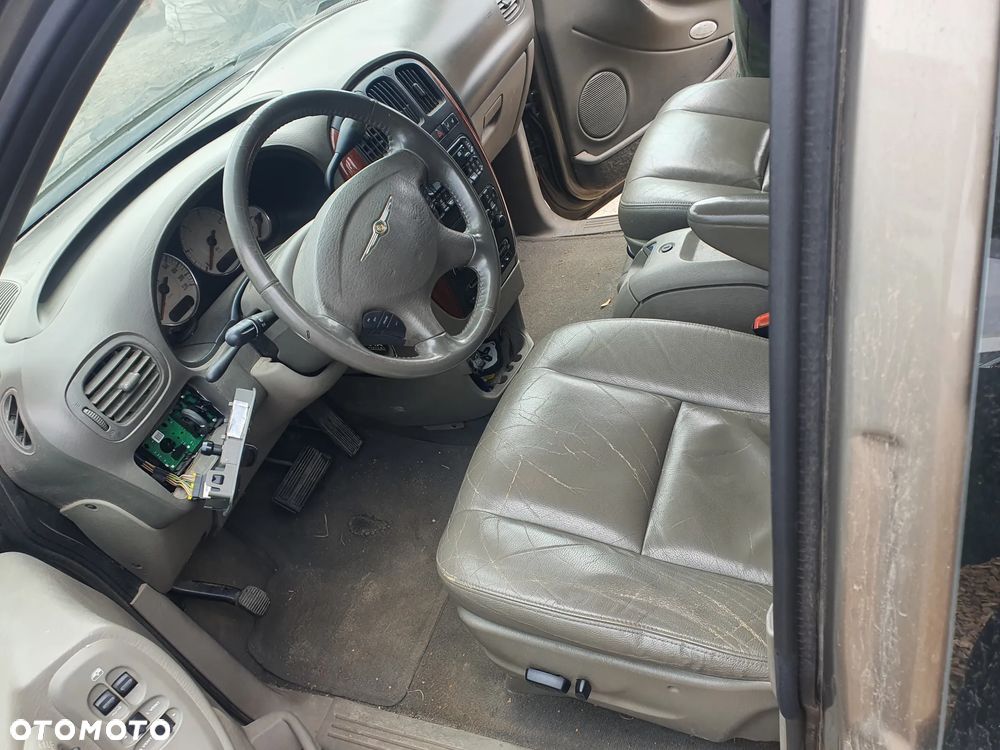 chrysler voyager IV fotel kanapa deska kokpit podsufitka boczek podłokietnik licznik panel szyb - 2