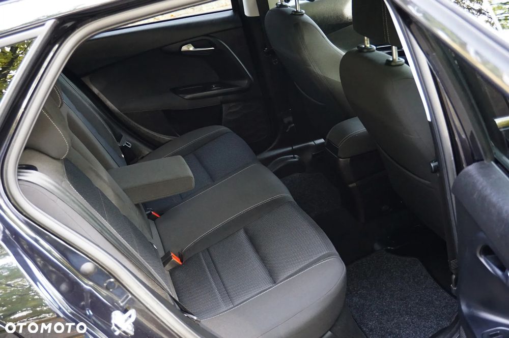 Fiat Tipo 1.4 T-Jet Business Line - 28