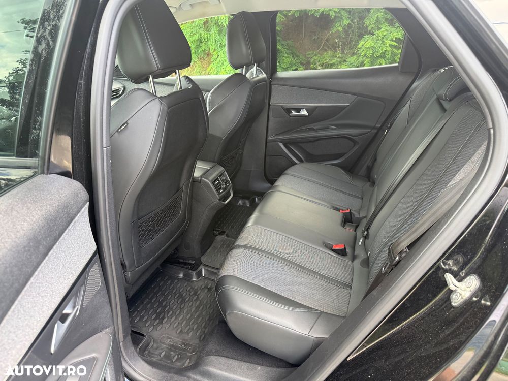 Peugeot 3008 1.5 BlueHDI 130 S&S BVM6 Allure Pack - 16