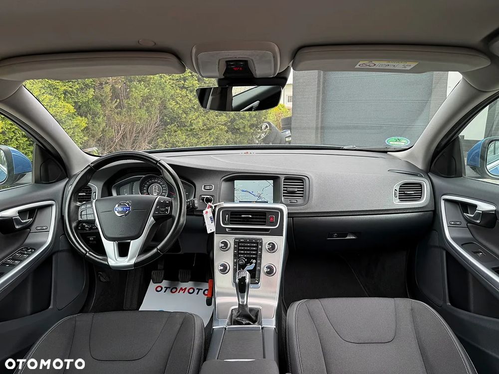 Volvo V60 D4 Drive-E Summum - 29