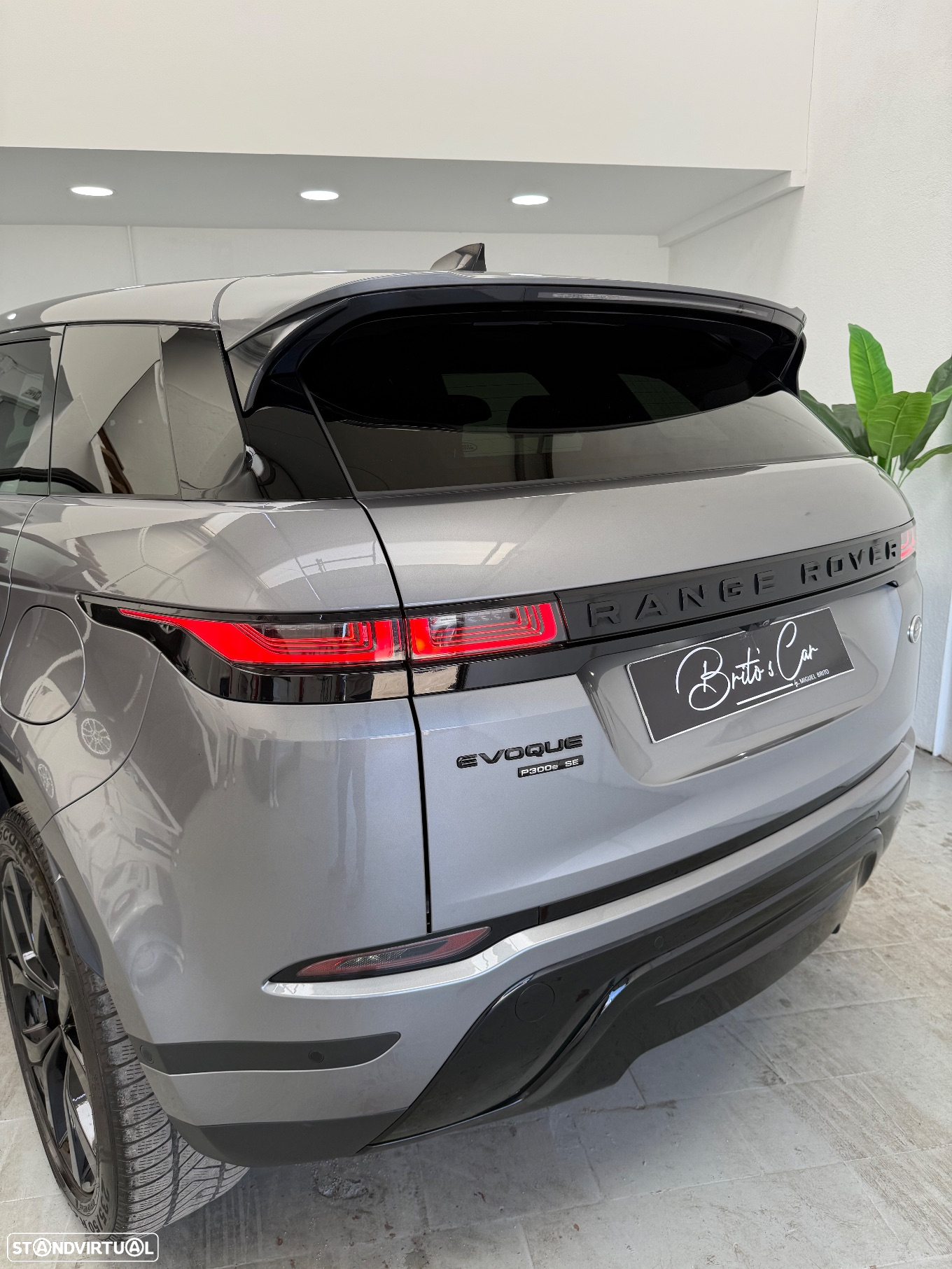 Land Rover Range Rover Evoque 1.5 P300e AWD Dynamic SE - 4