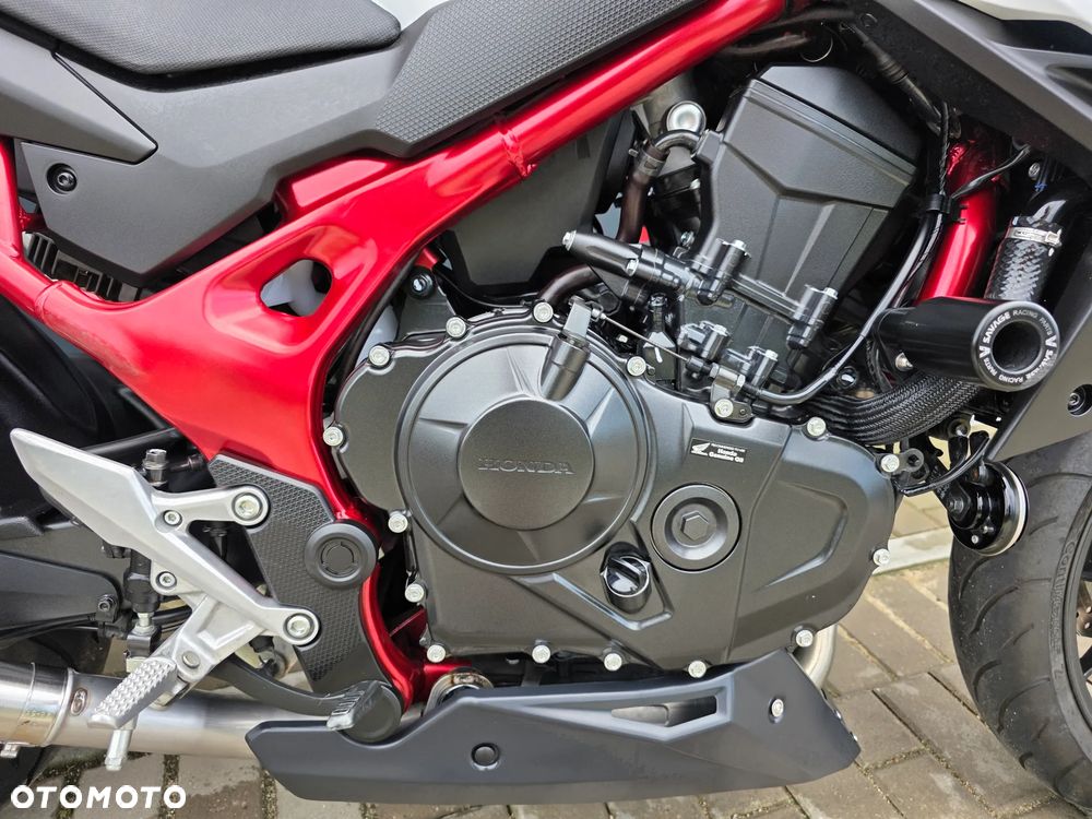 Honda Hornet - 22