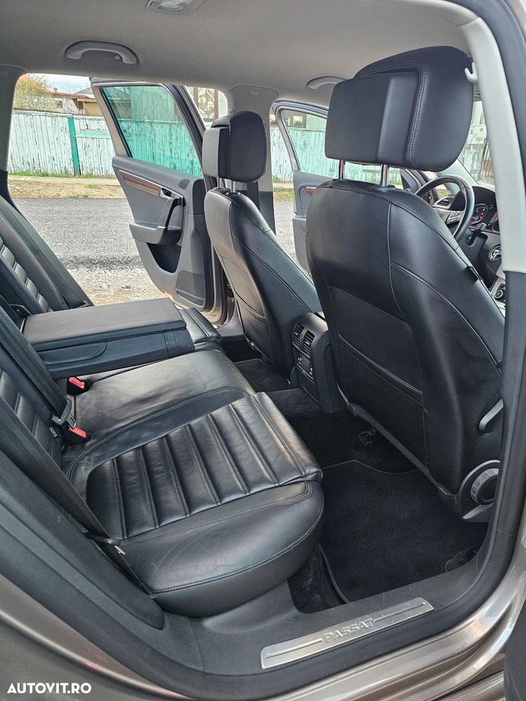 Volkswagen Passat 2.0 TDI DPF Sportline - 7