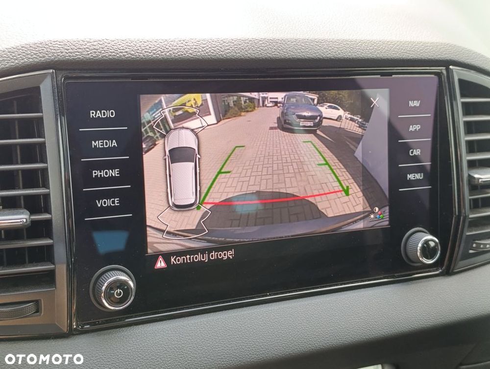 Skoda Karoq 1.5 TSI ACT 4x2 Sportline DSG - 33