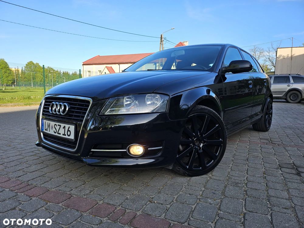 Audi A3 Sportback - 2