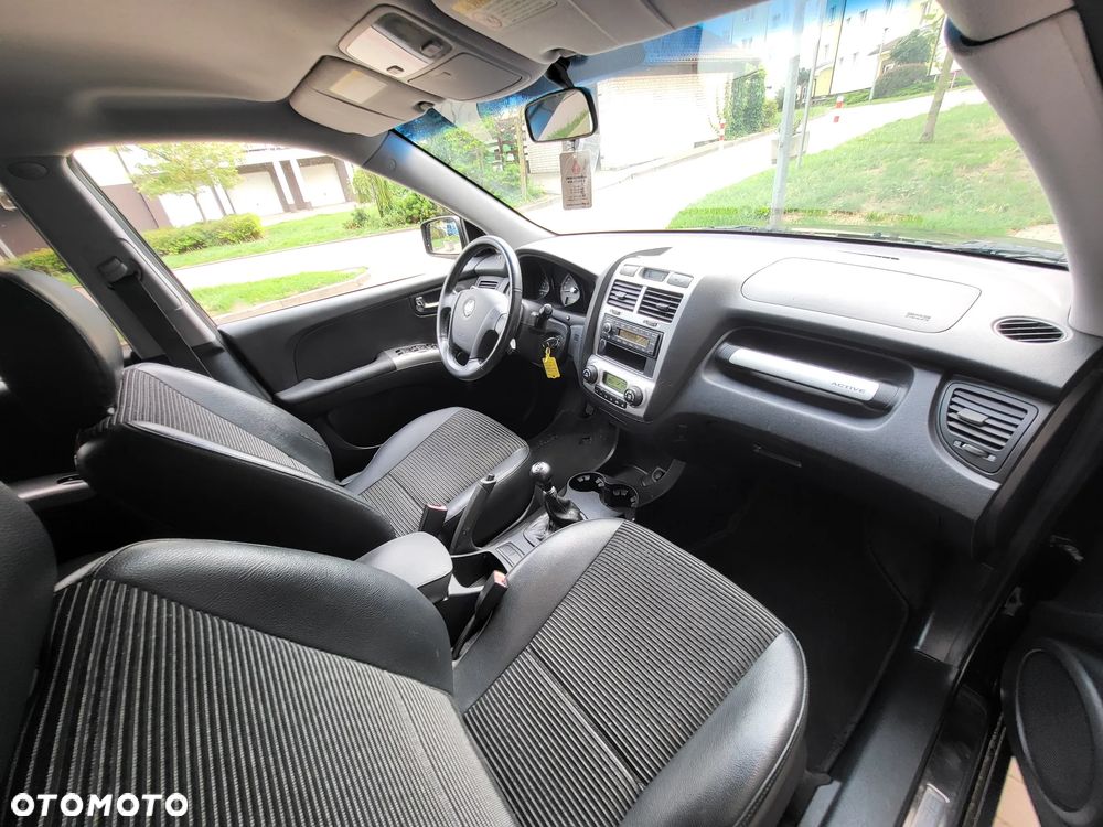 Kia Sportage 2.0 LX - 7