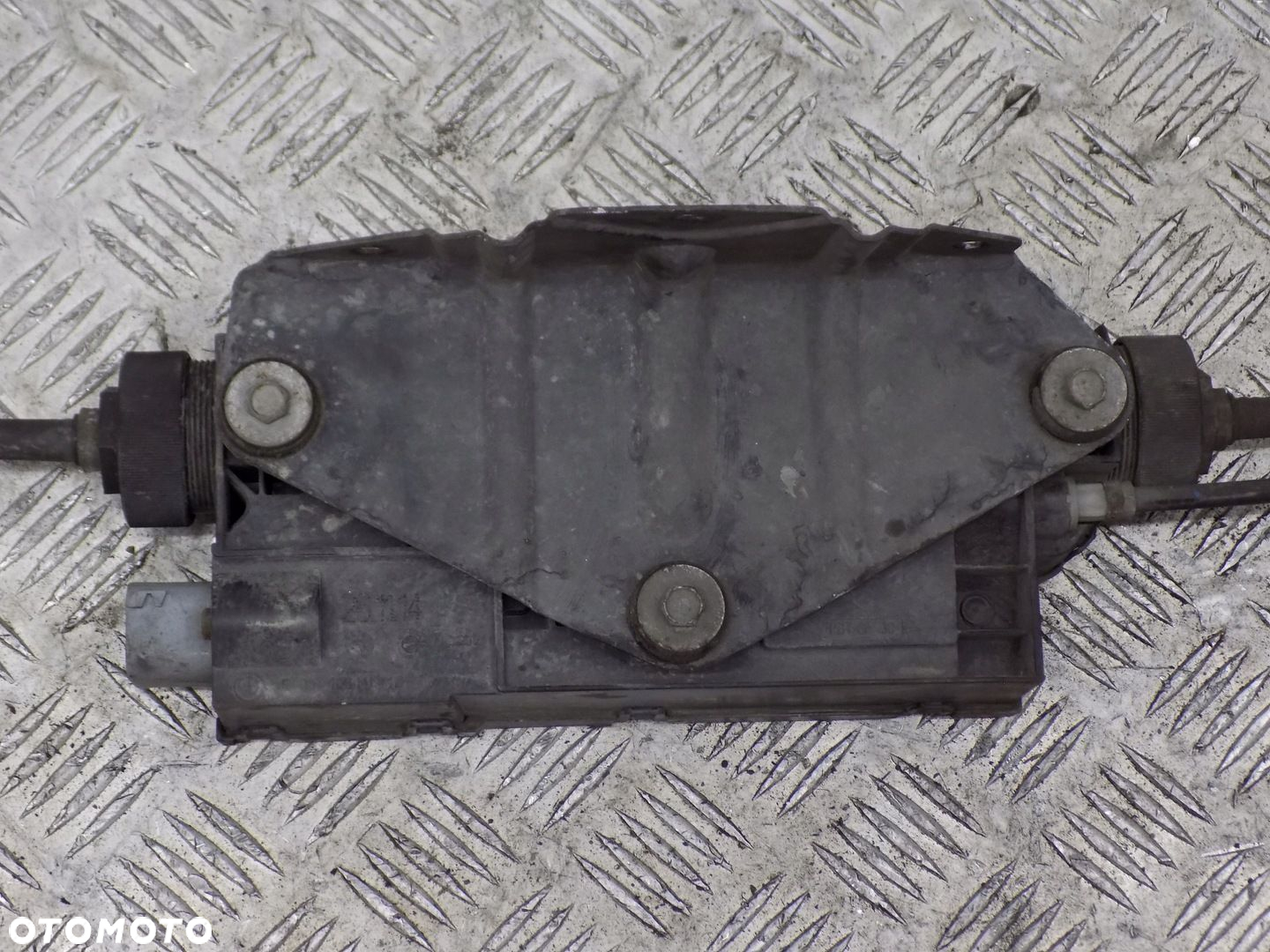 BMW X5 F15 HAMULEC ELEKTRYCZNY RĘCZNY 6864546 - 3