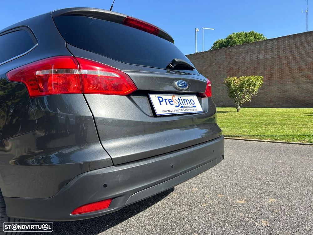 Ford Focus SW 1.0 EcoBoost Titanium Aut. - 30