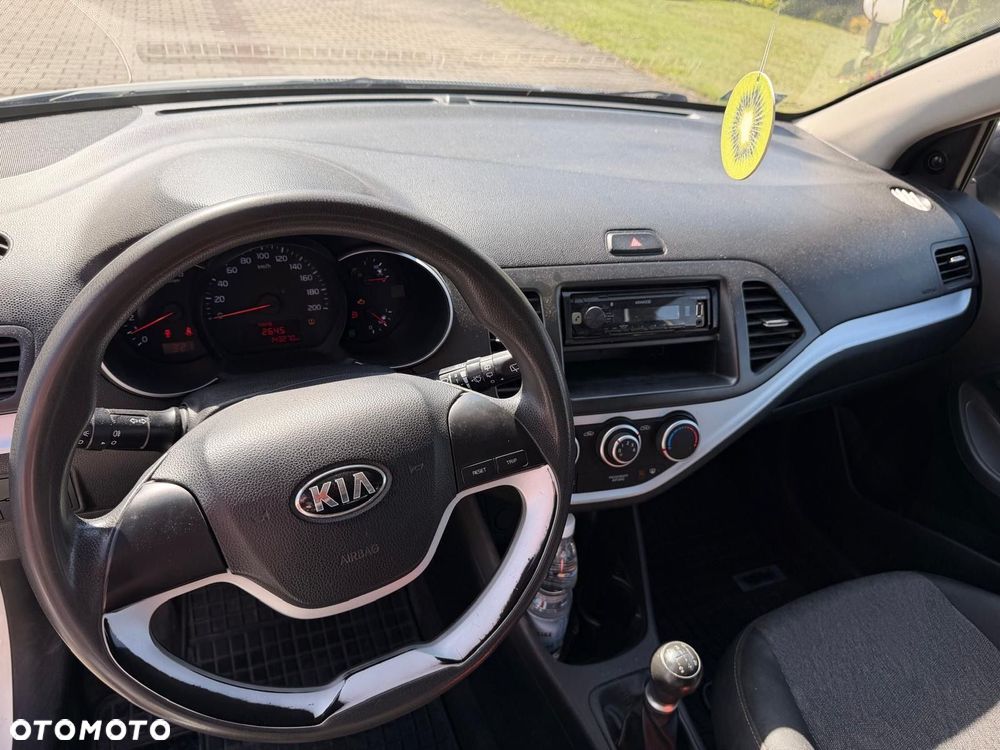 Kia Picanto 1.0 M - 2