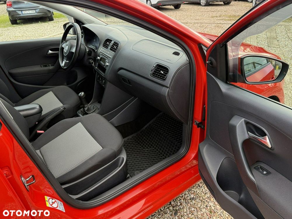 Volkswagen Polo - 30
