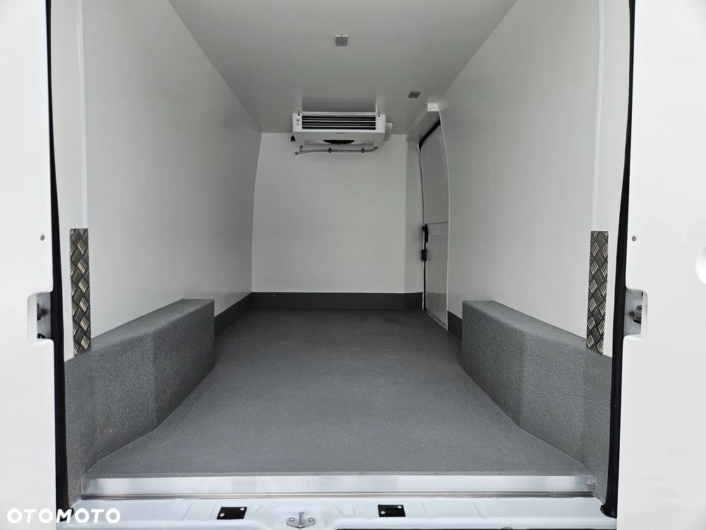 Opel MOVANO L3H2 Mroźnia / Chłodnia 230V FV23% SalonPL - 8