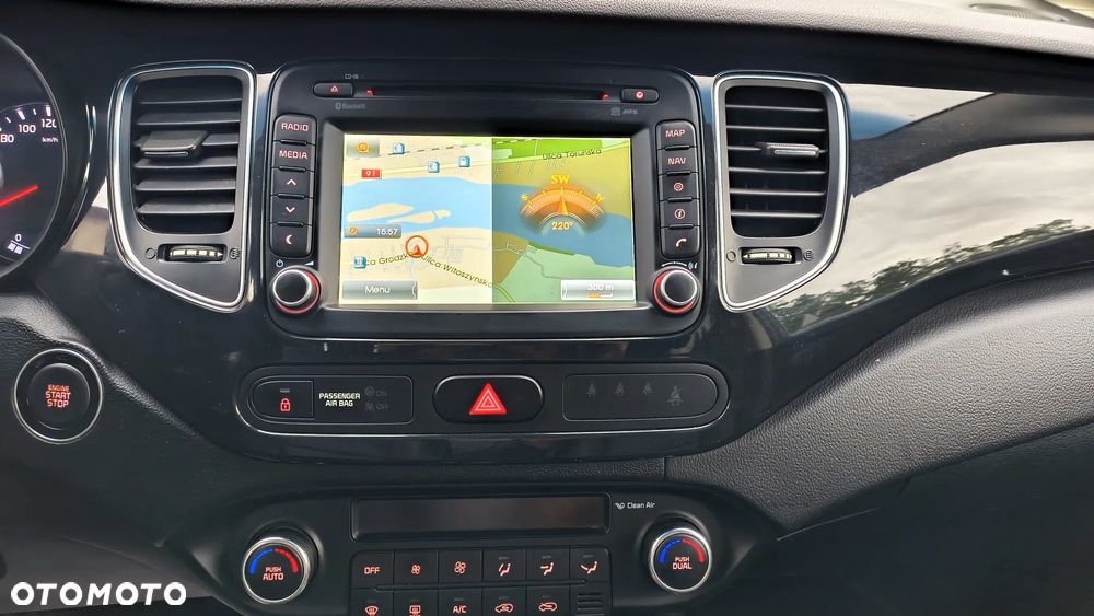 Kia Carens 1.7 CRDi 136 Fifa World Cup Edition - 11