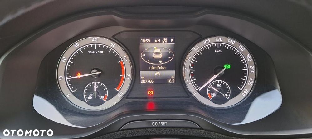 Skoda Karoq 1.5 TSI ACT DSG Clever - 14