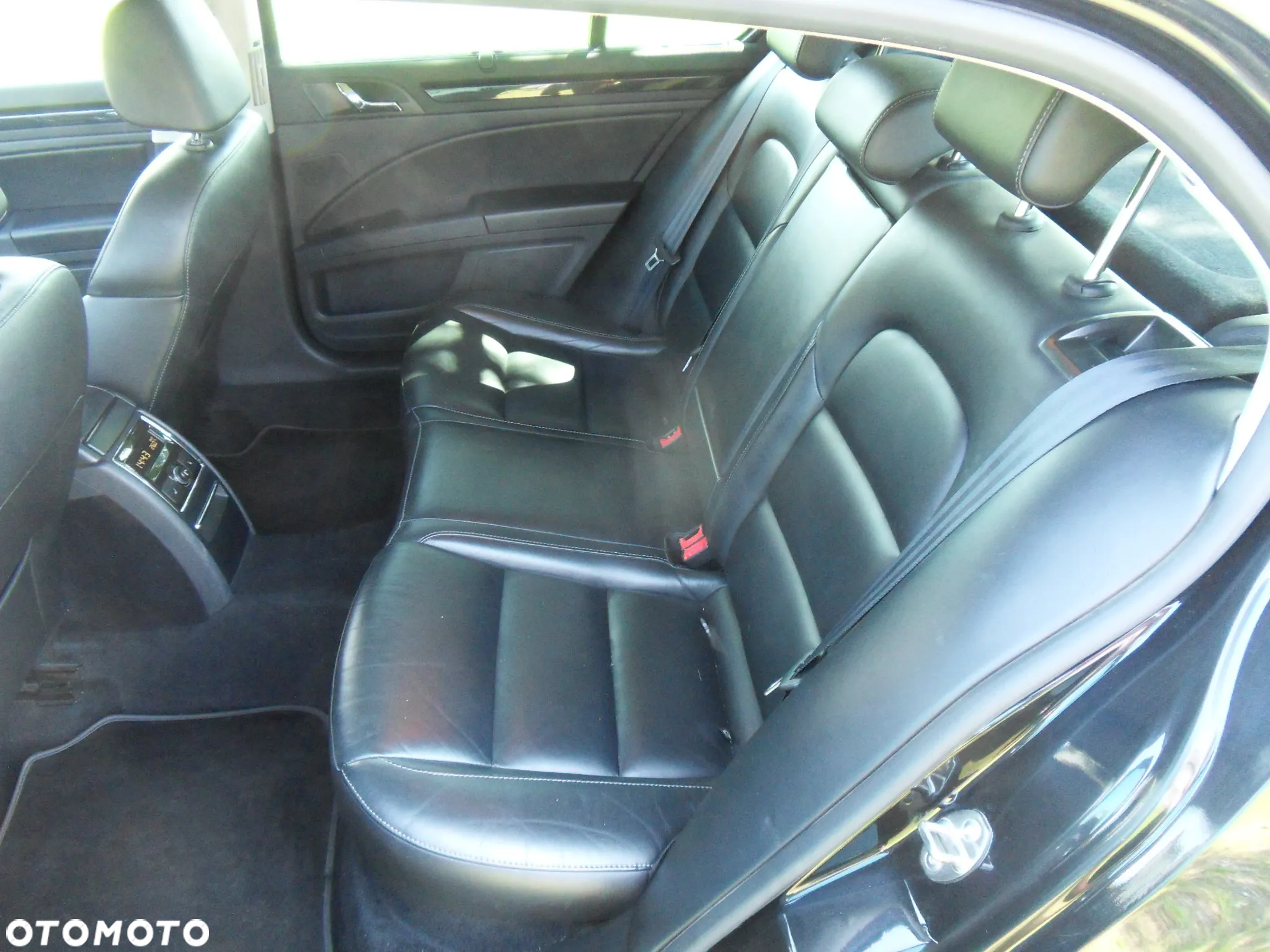 Skoda Superb 1.6 TDI Exclusive - 12