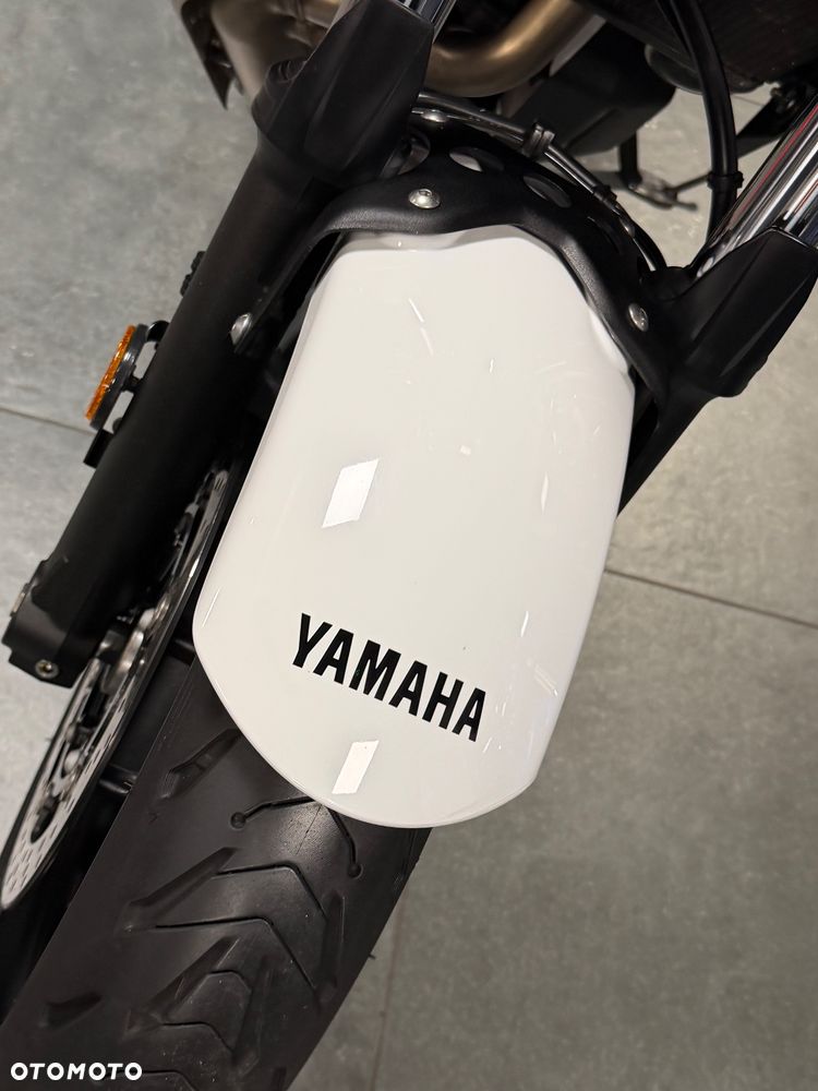 Yamaha XSR - 23