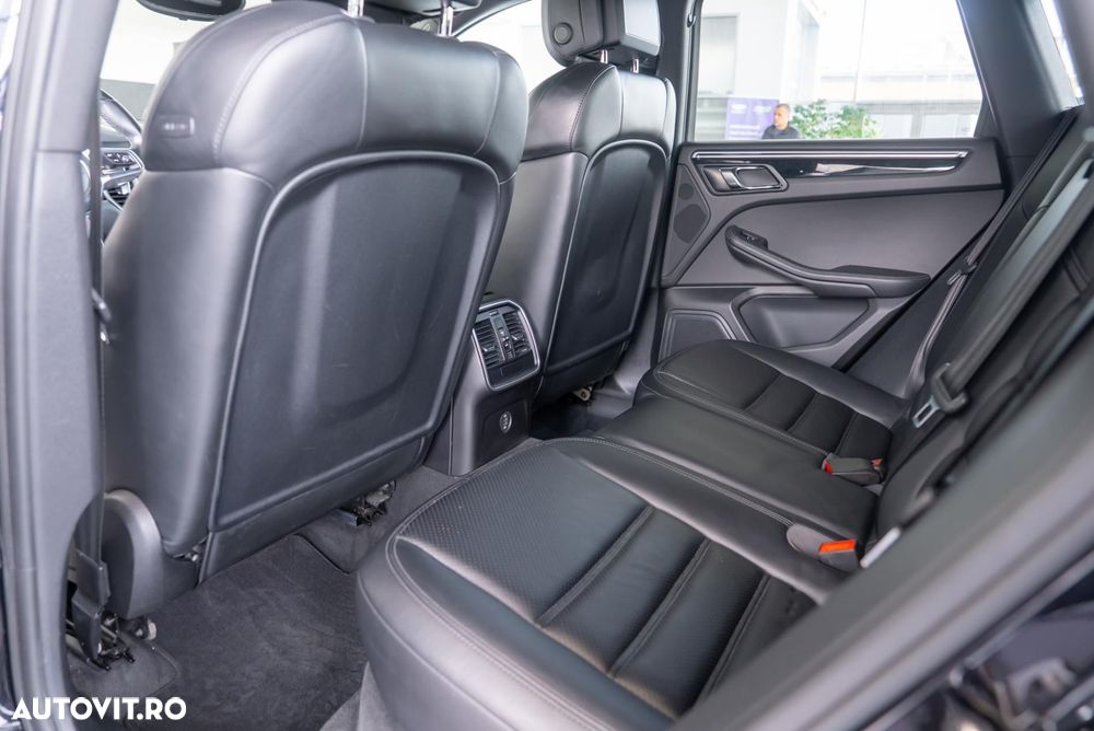 Porsche Macan - 19