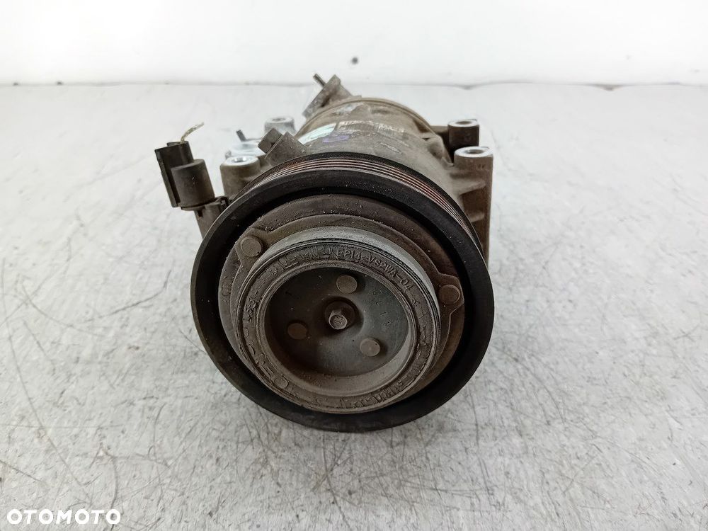 POMPA, SPRĘŻARKA KLIMATYZACJI HYUNDAI I30 I F500-AN8AA-03 1.4 CVVT - 6