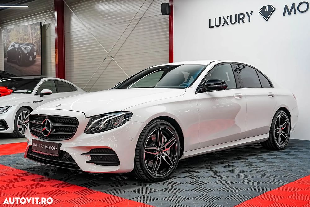 Mercedes-Benz E 300 9G-TRONIC AMG Line - 1