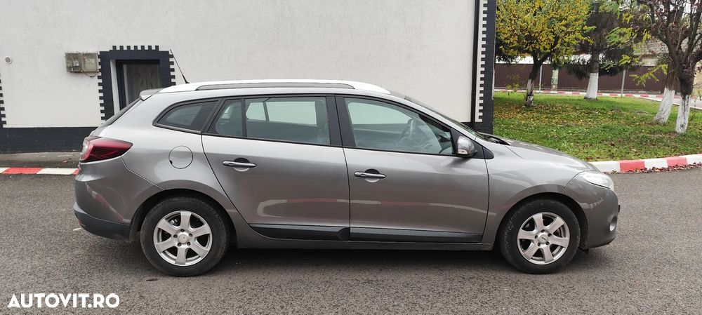 Renault Megane dCi 110 FAP Expression - 8