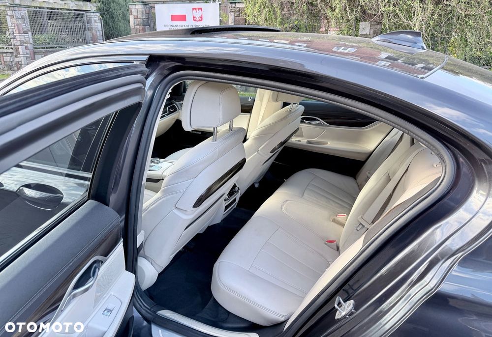 BMW Seria 7 730d xDrive - 19