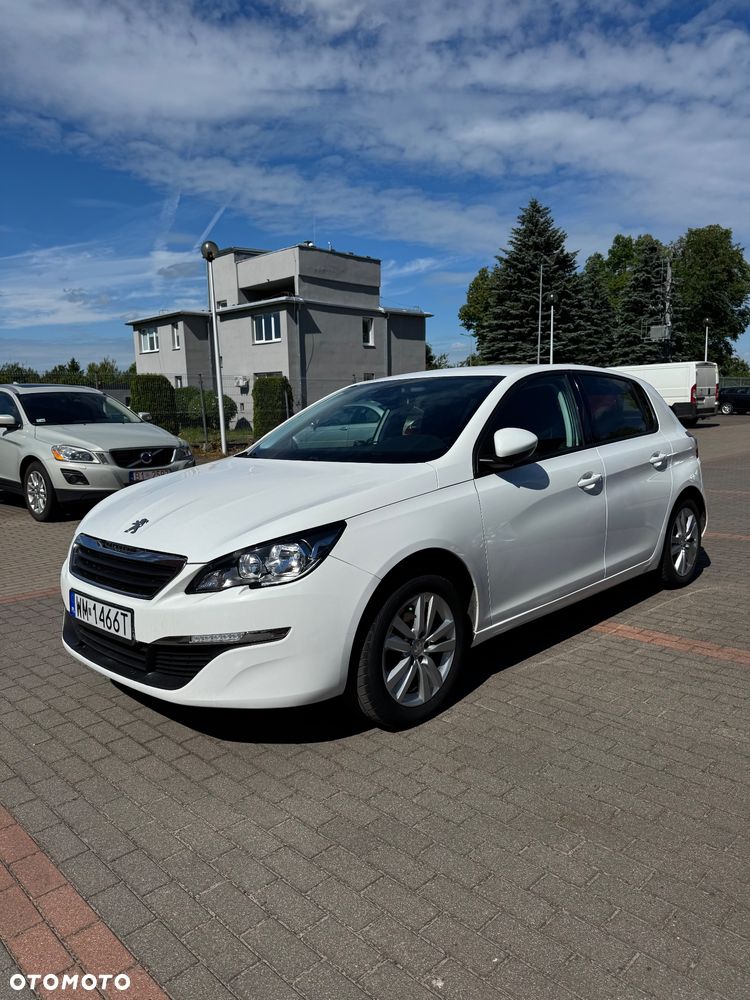 Peugeot 308 - 8
