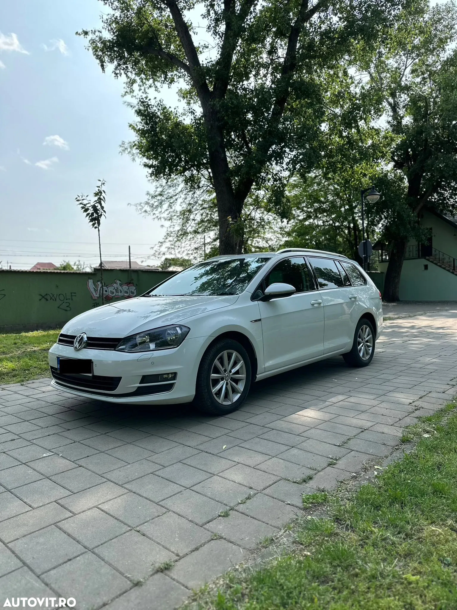 Volkswagen Golf 2.0 TDI DPF BMT DSG Highline - 2