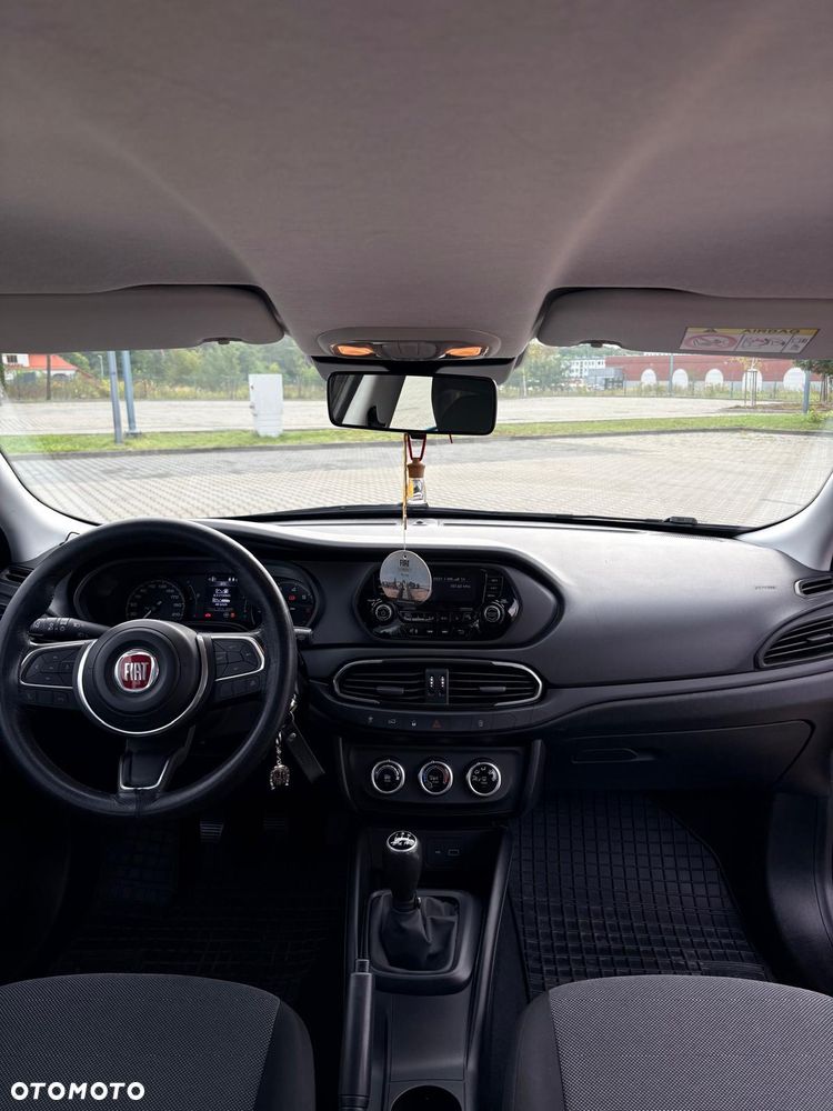Fiat Tipo 1.0 T3 - 9
