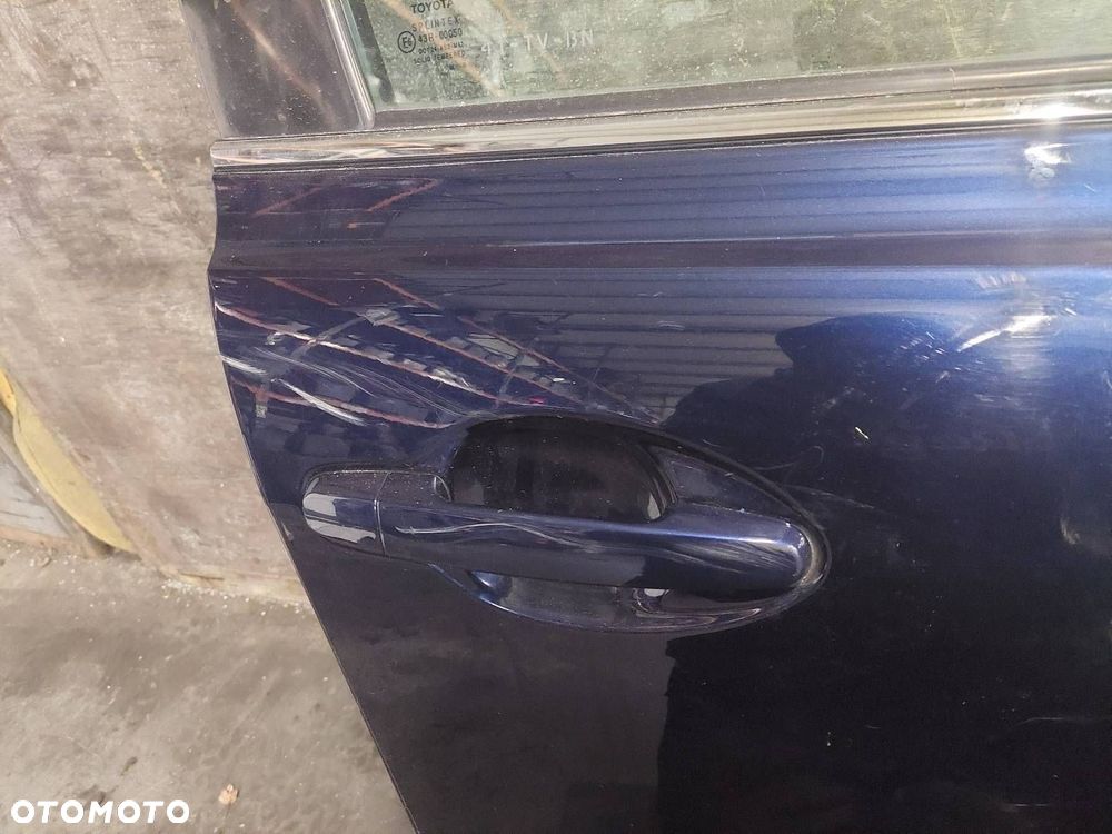 DRZWI KOMPLETNE PRAWY PRZÓD TOYOTA AVENSIS T25 8S6 - 4