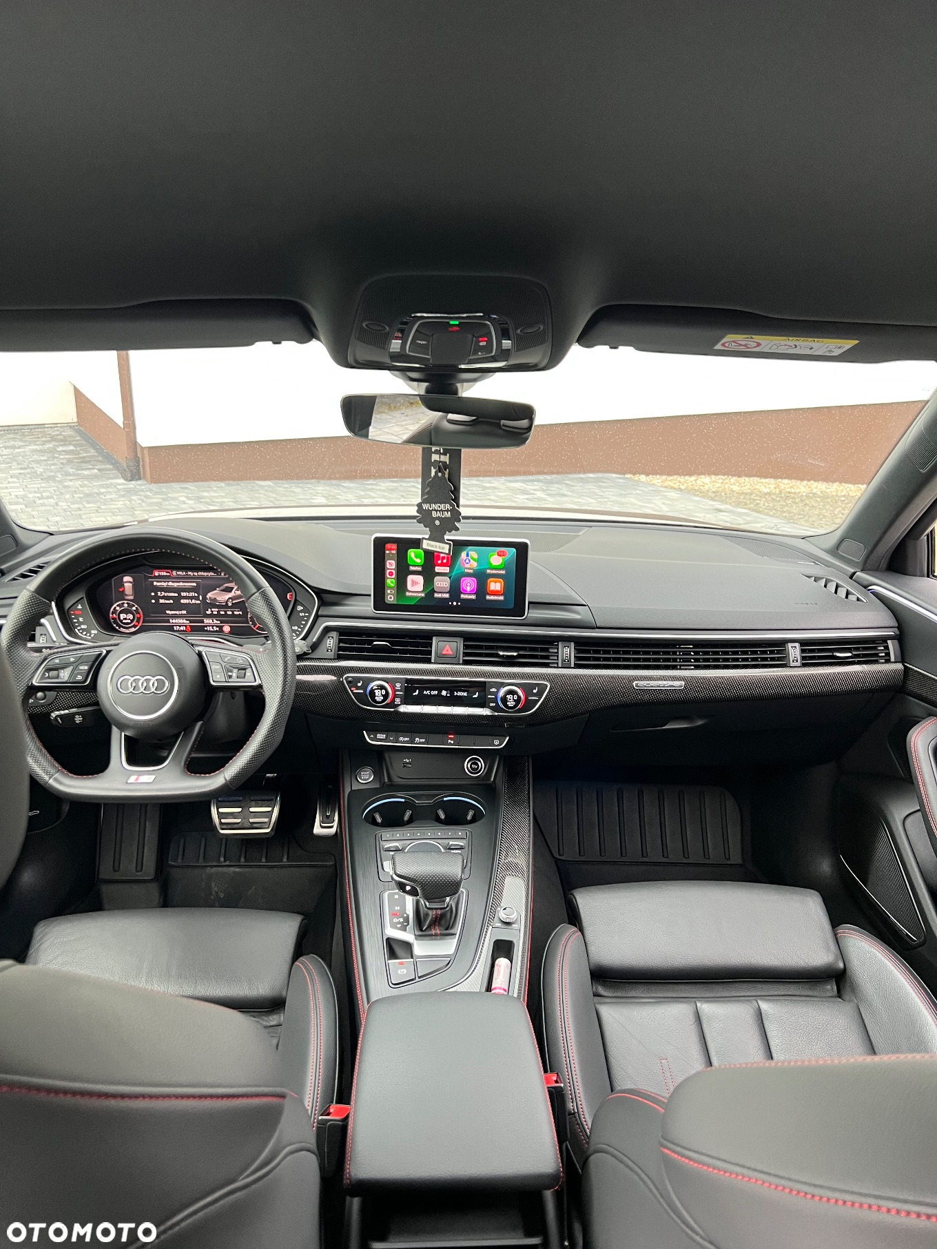 Audi A4 Avant 40 TDI quattro S tronic S line - 27