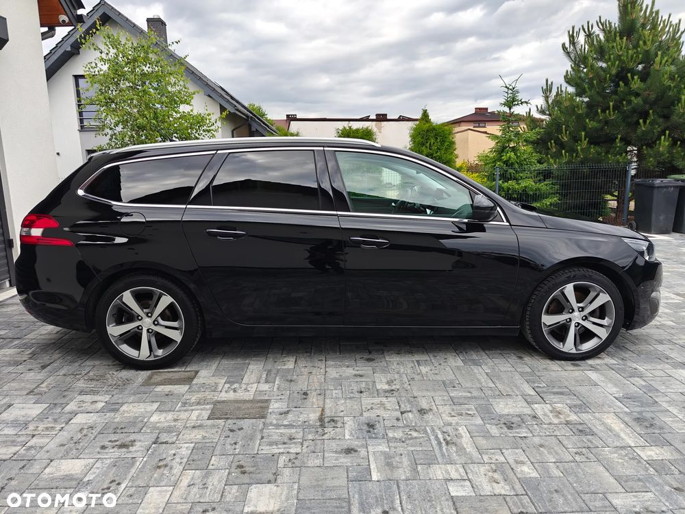 Peugeot 308 2.0 Blue HDi Allure S&S - 19