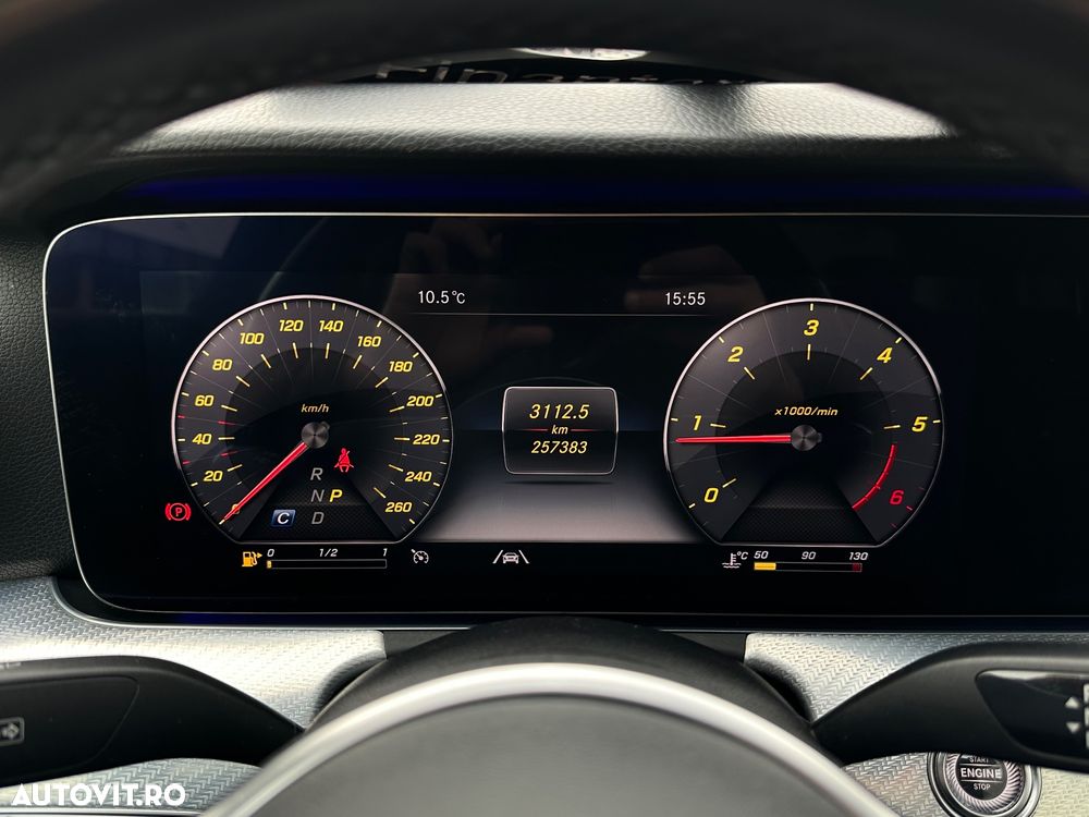 Mercedes-Benz E - 21