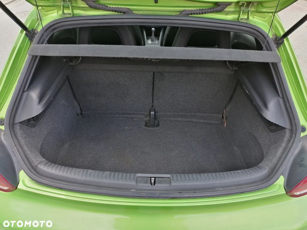 Volkswagen Scirocco 1.4 TSI R-Style DSG - 13