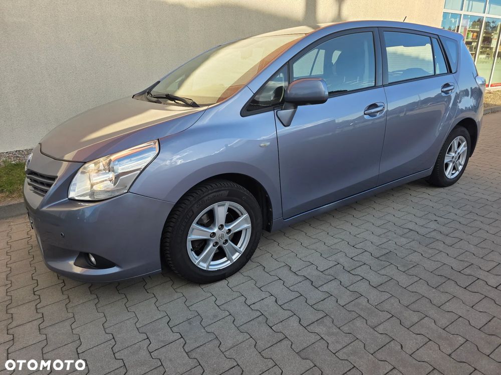 Toyota Verso 1.6 5-Sitzer Comfort - 2