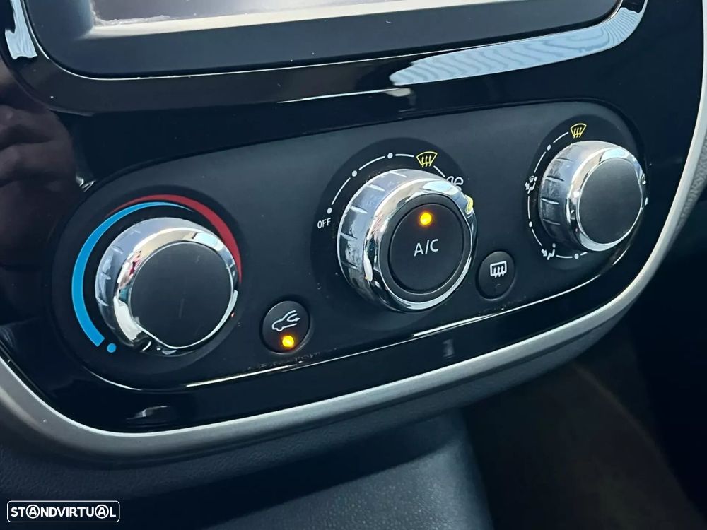 Renault Captur - 14