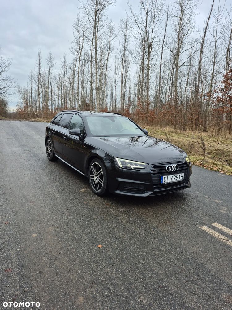Audi A4 Avant 2.0 TDI S tronic quattro - 1