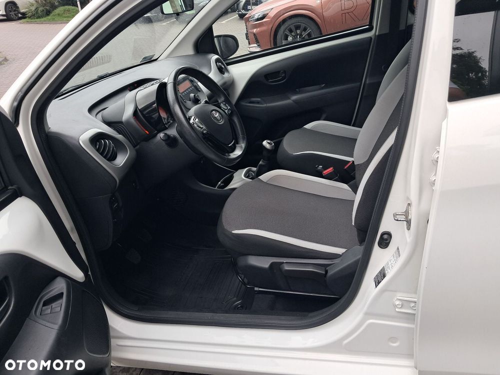 Toyota Aygo - 5