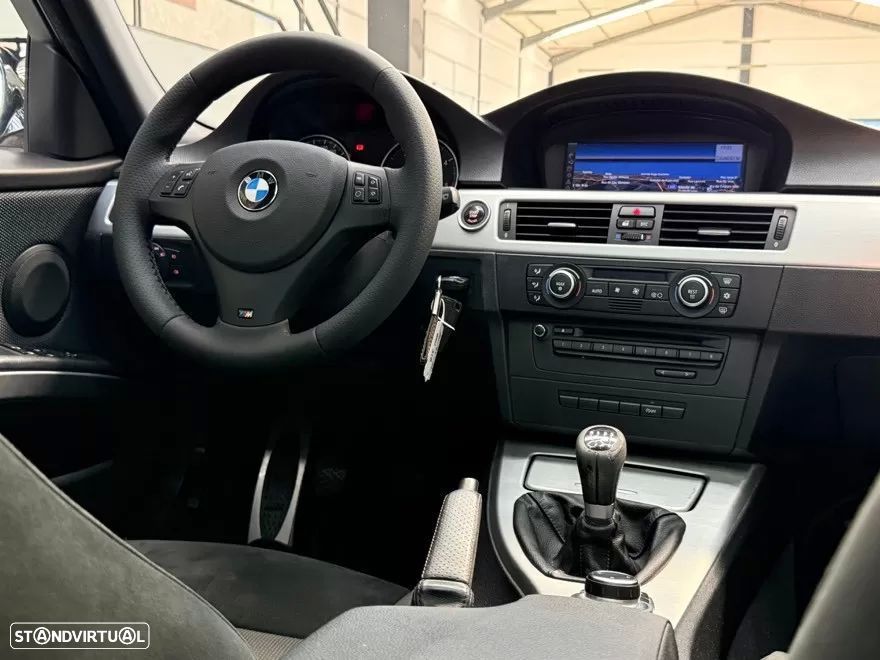 BMW 318 d Pack M - 21