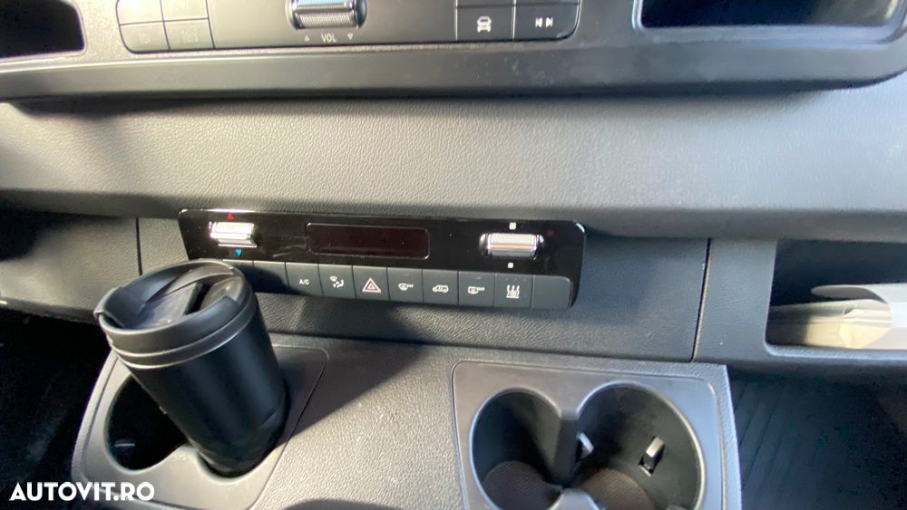 Mercedes-Benz Sprinter - 15