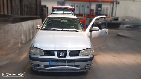 Para Peças Seat Cordoba Vario (6K5) - 2