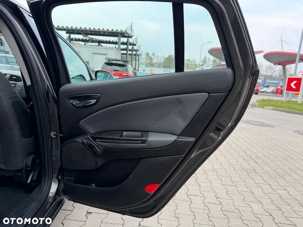 Fiat Bravo 1.4 16V Dynamic - 22