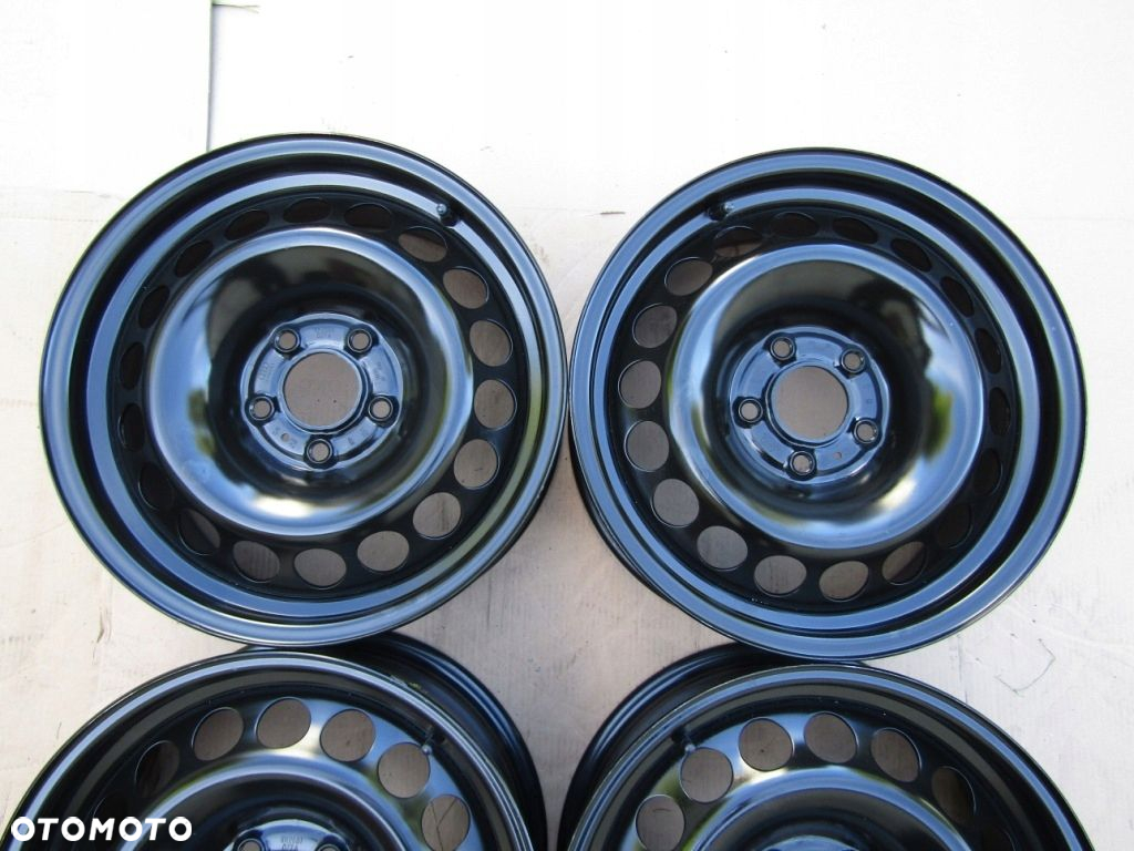 4x Felgi 16 Audi A4 B8 A6 C7 7j 5x112 ET39 / 8K0601027A / NOWE DEMO - 4