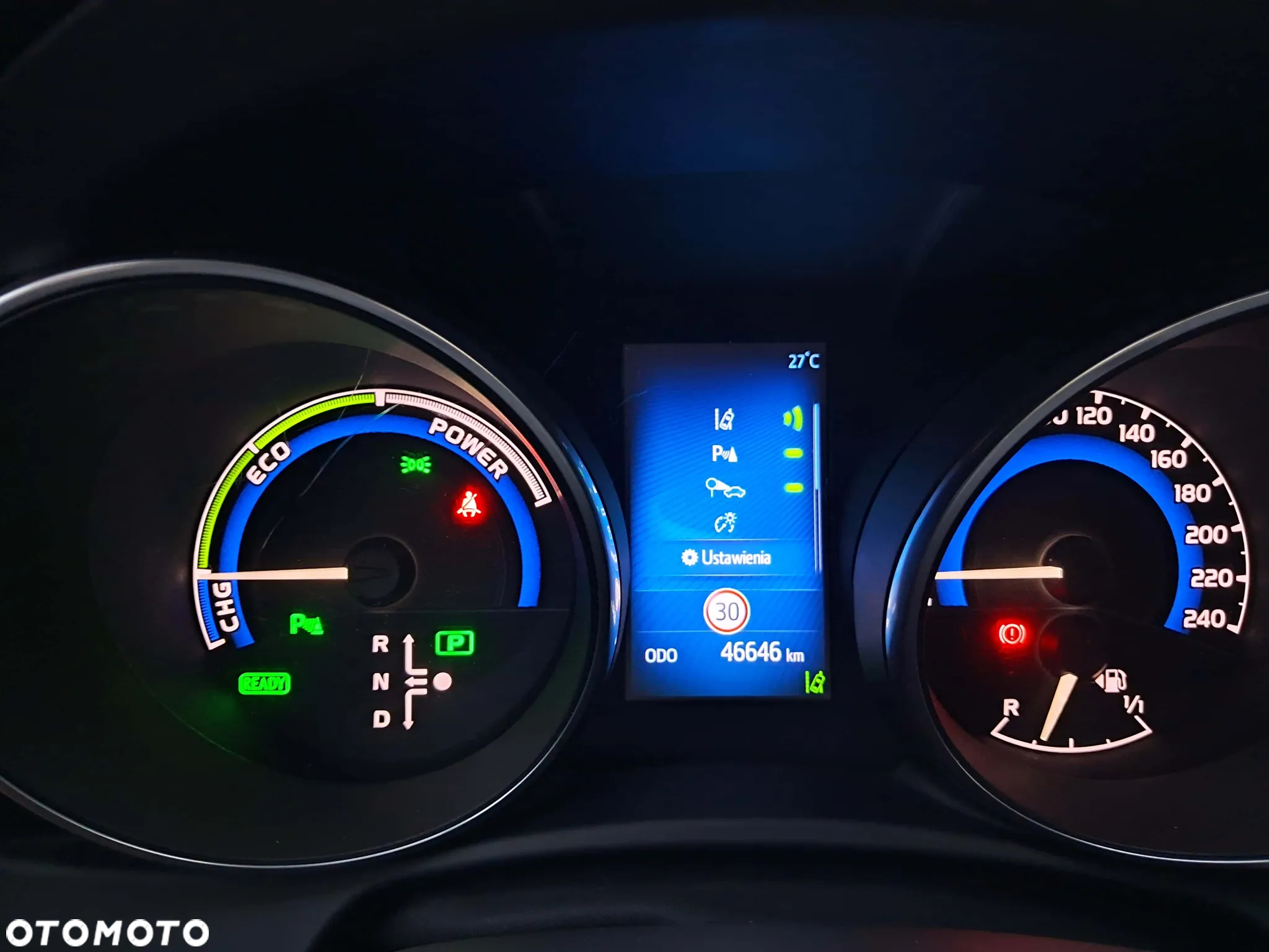 Toyota Auris Hybrid 135 Prestige - 21
