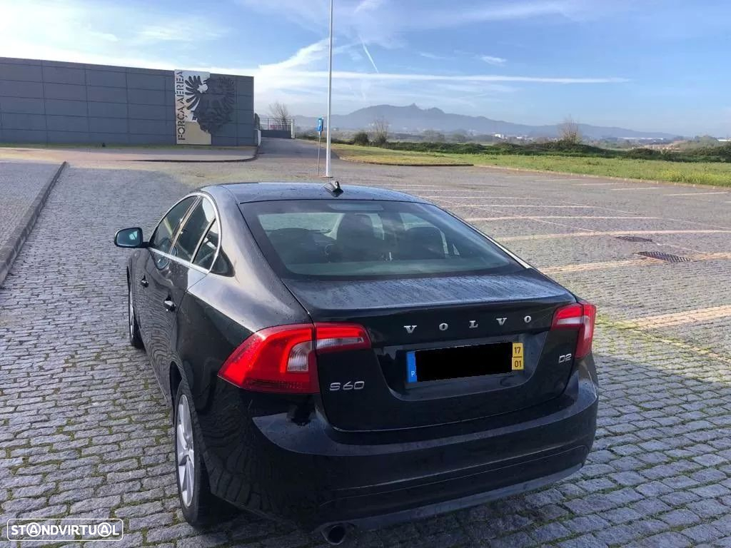 Volvo S60 2.0 D2 Kinetic Geartronic - 10