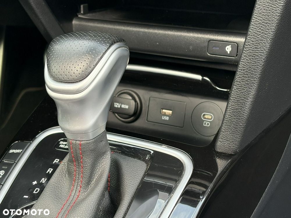 Kia ProCeed 1.6 T-GDI DCT7 OPF GT - 22