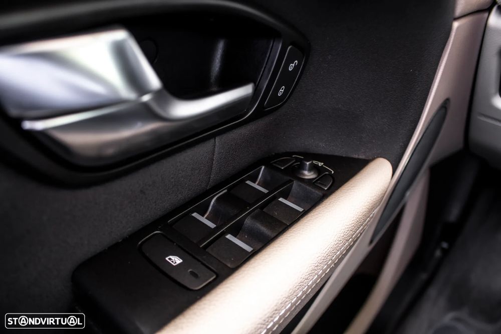 Land Rover Range Rover Evoque 2.0 eD4 Pure - 20