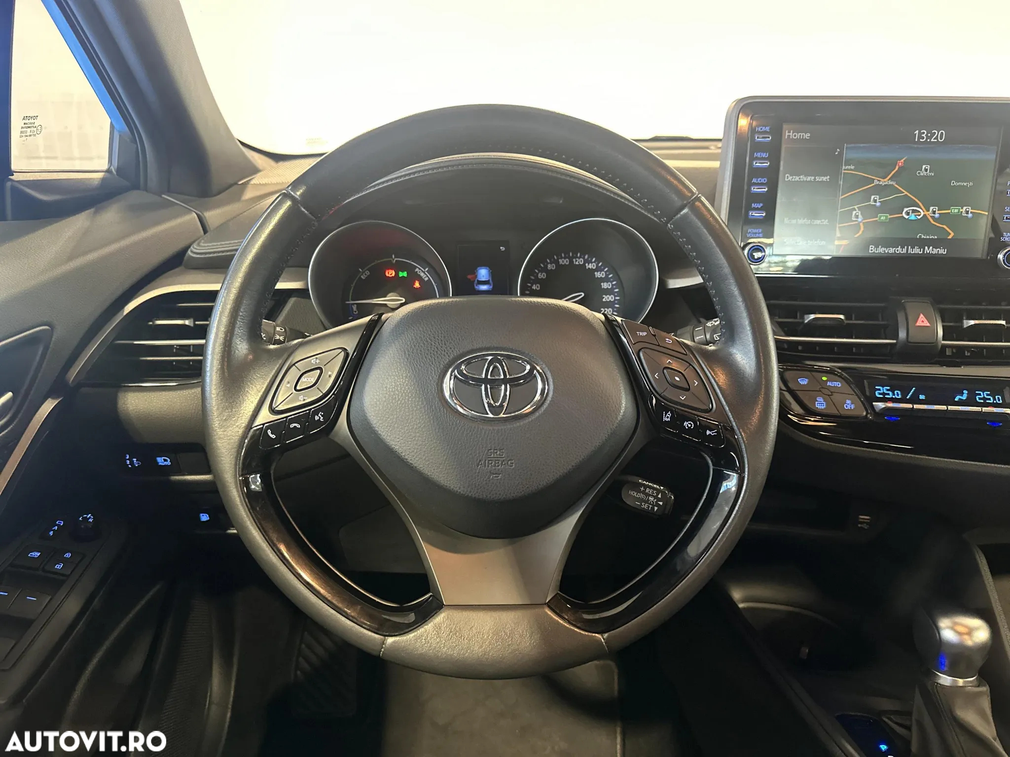 Toyota C-HR - 16