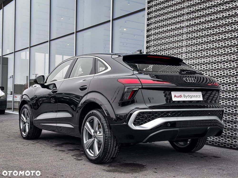 Audi Q3 Sportback - 5